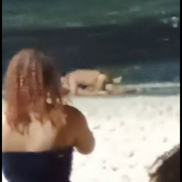 ブラジルのビーチでセックスしまくるカップルが発見されたｗｗｗ